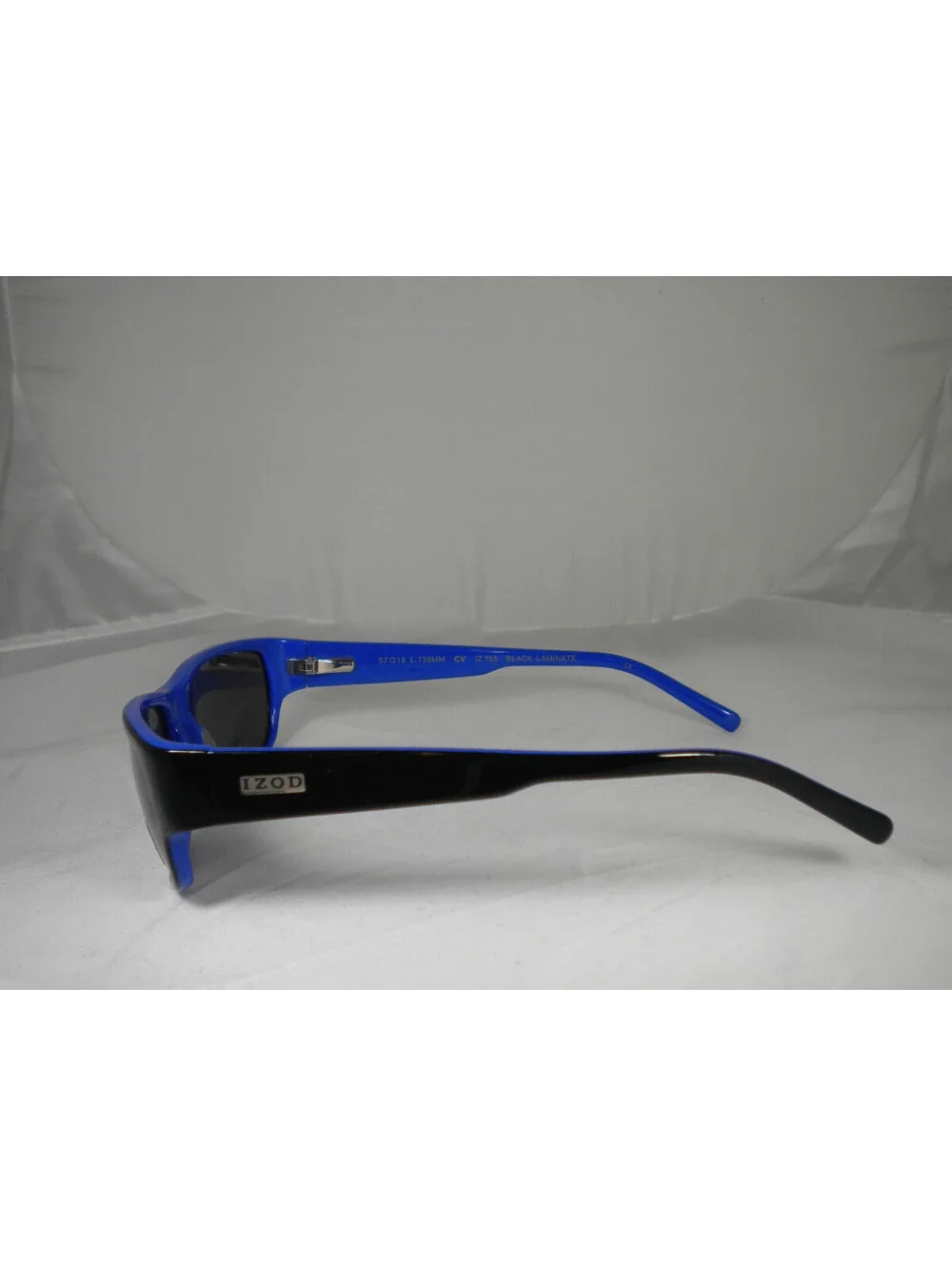 Izod IZ755 Black Laminate (I-06)